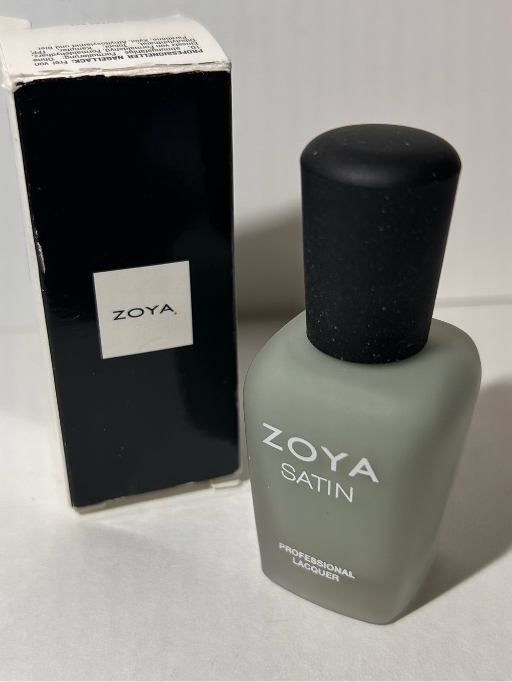 NWOT/NIB Zoya Satin Nail Lacquer - Sage Green. Matte
